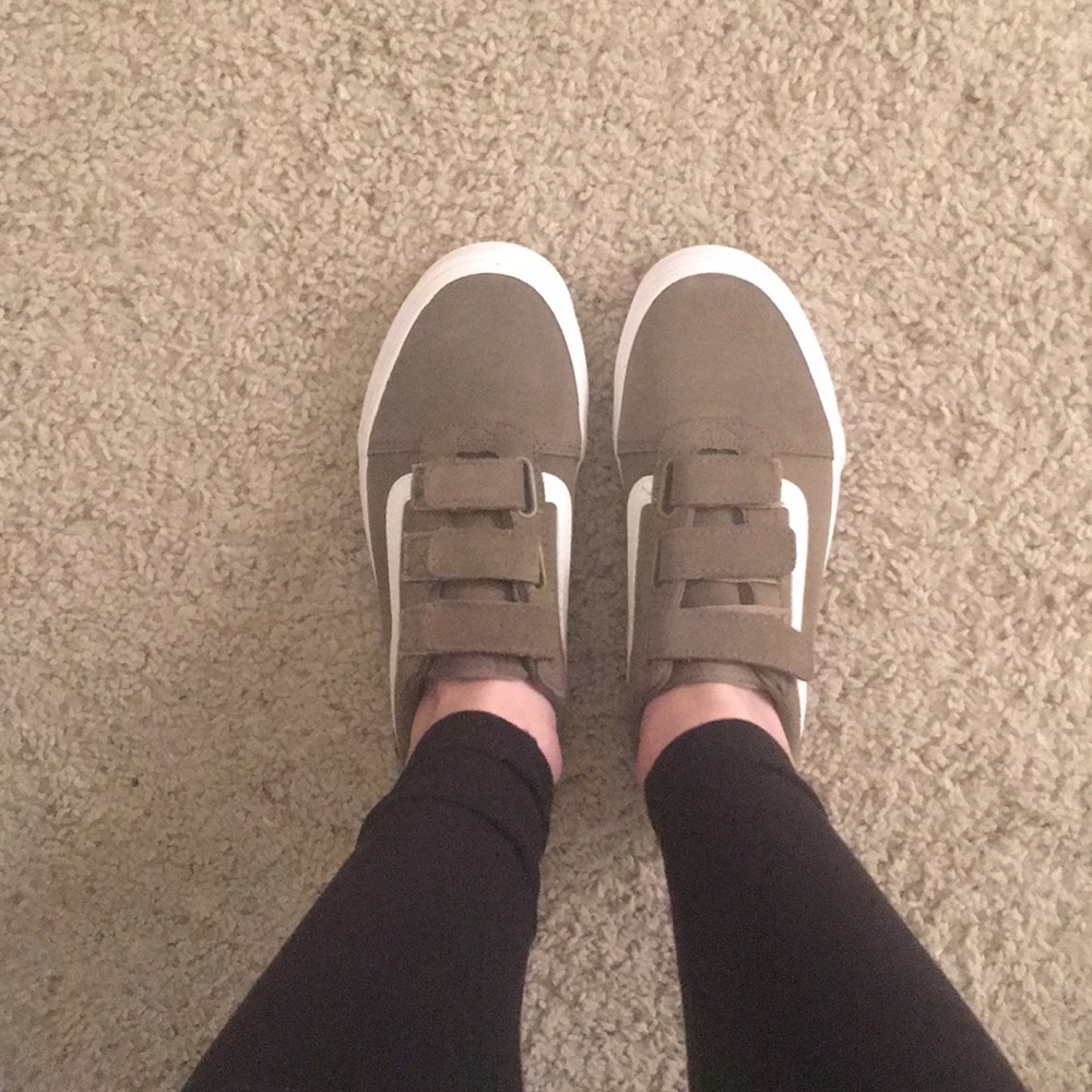Like new Vans with Velcro